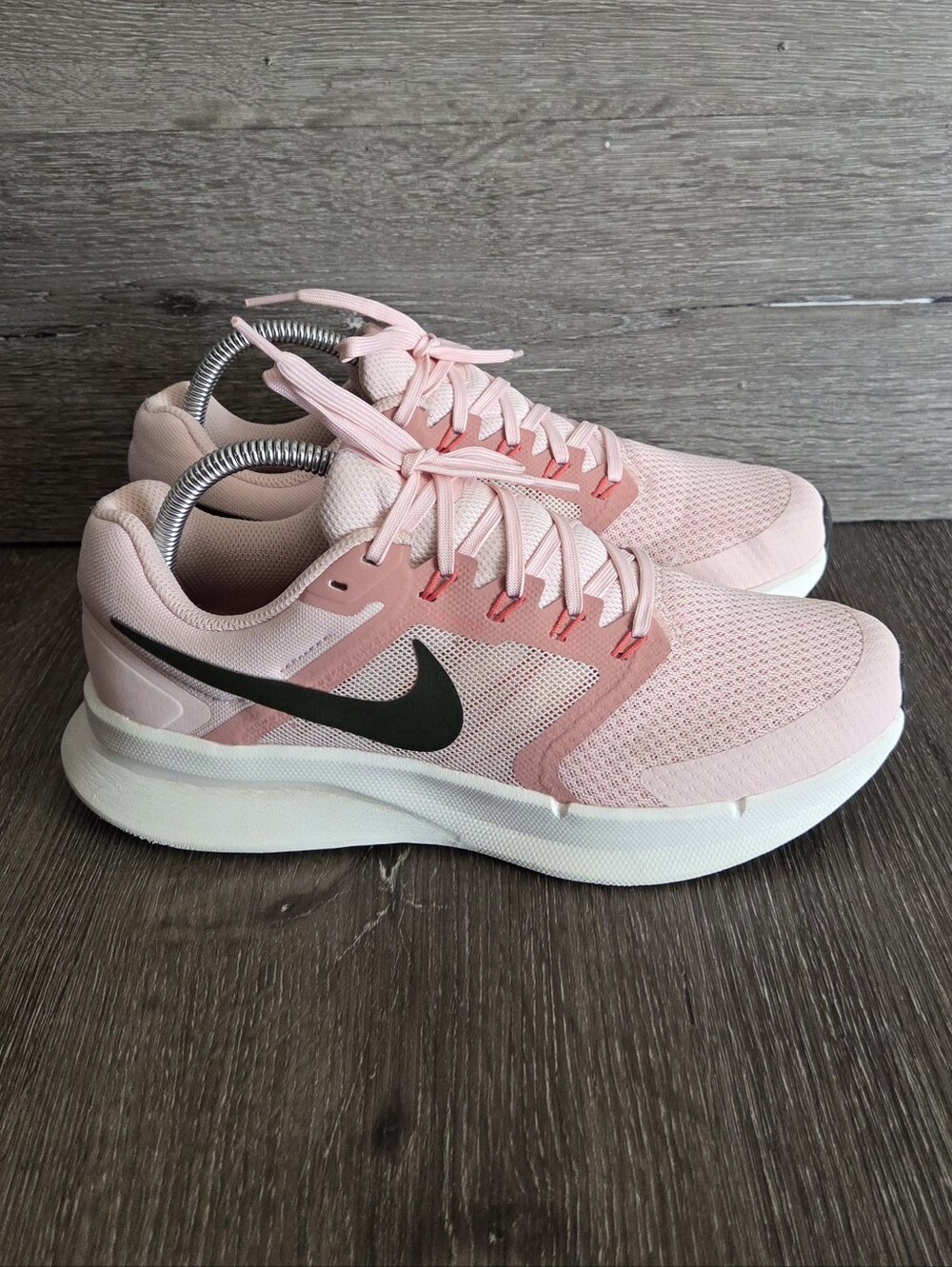 Nike Women's Run Swift 3 Running Shoes - Light Pink / Salmon - Size 9.5